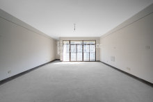 水印林语(公寓住宅) 4室2厅3卫 221.19m² 245万