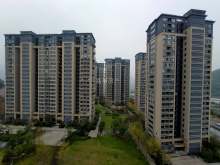 野风秋雅 3室2厅2卫 89m² 1500元/月