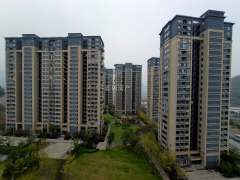 野风秋雅 3室2厅2卫 89m² 1500元/月