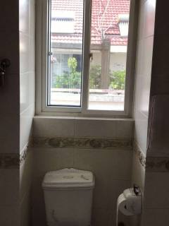 天河富春湾 4室2厅3卫 181m² 380万