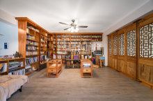 五月香山(公寓住宅) 3室2厅2卫 144m² 236万