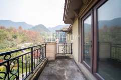 水印林语(别墅) 5室3厅5卫 294.82m² 1200万