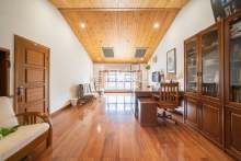 五月香山(别墅) 3室2厅2卫 257.64m² 530万