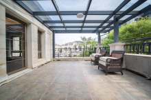 绿城富春玫瑰园 4室2厅4卫 262.52m² 1200万