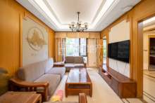 野风山小镇 6室2厅6卫 299.79m² 550万