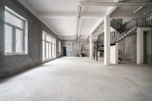 绿城富春玫瑰园 5室2厅4卫 302.82m² 1200万