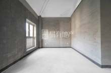 绿城富春玫瑰园 4室2厅3卫 239m² 850万