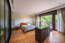 富春泉水湾(别墅) 4室3厅2卫 290.00m² 2100万