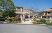 富春泉水湾(别墅) 5室2厅4卫 356.00m² 1150万