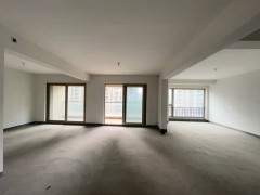 富春和园（公寓住宅） 3室2厅2卫 158m² 308万