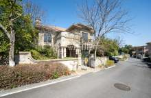 富春泉水湾(别墅) 4室3厅2卫 350.00m² 1640万