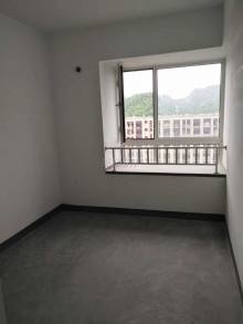 天阳云筑 3室2厅2卫 116m² 3300元/月