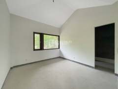 悦山雅苑 4室2厅4卫 293.54m² 1850万