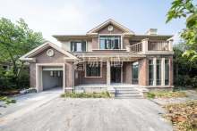 九龙山庄别墅 4室2厅3卫 294.74m² 1540万