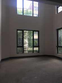 篁外 4室2厅3卫 320m² 10000元/月