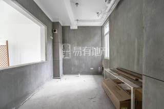 金都富春山居(别墅) 4室3厅2卫 255.07m² 780万