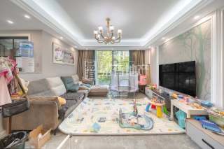 金汇首府 3室2厅2卫 109.34m² 179万