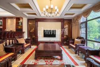 逸城别墅 5室2厅4卫 209.53m² 700万