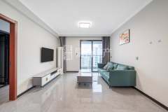 望钰和府南区 3室2厅2卫 124.00m² 135万