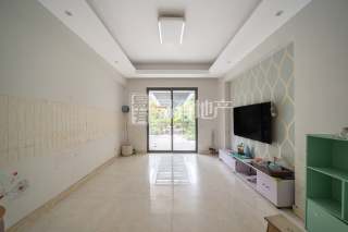 逸城(公寓住宅) 3室2厅2卫 131.19m² 165万