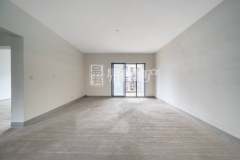 九龙山庄(公寓住宅) 4室2厅3卫 293.60m² 500万