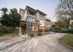 金都富春山居(别墅) 6室3厅5卫 372.52m² 2300万