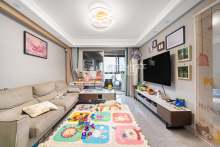 中天富春诚品二期 3室2厅2卫 105.63m² 155万