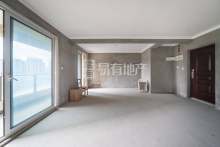 中天富春诚品二期 4室2厅2卫 125.02m² 195万