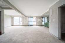 金汇首府 3室2厅2卫 109.34m² 225万