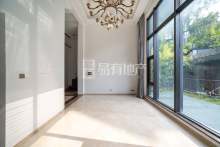 美和院(商住楼) 5室2厅5卫 237.92m² 750万