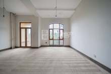 云水山居(别墅) 4室2厅3卫 242.39m² 448万