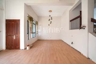 大有清竹蓝庭(别墅) 4室2厅4卫 241.24m² 405万