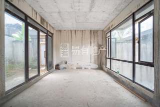 大城小院(别墅) 4室2厅3卫 130.82m² 3600元/月