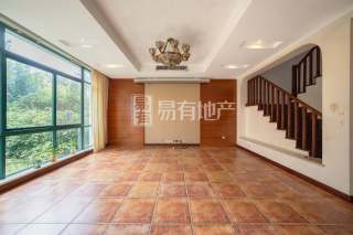 金都富春山居(别墅) 4室2厅3卫 225.07m² 10000元/月