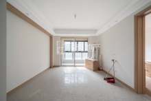 中天富春诚品二期 3室2厅2卫 105.00m² 158万