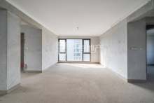 金汇之星 4室2厅2卫 128.82m² 270万