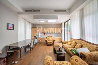 富春硅谷麓园(别墅) 4室2厅2卫 280.00m² 800万