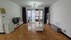 复城国际 4室2厅2卫 140.00m² 2500元/月
