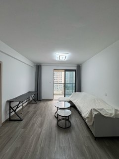 秦忆荣府北区 3室2厅2卫 124.21m² 2300元/月