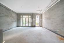 绿城富春玫瑰园 4室3厅4卫 220.00m² 650万