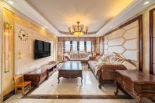 万科容大金色家园 3室3厅3卫 77.15m² 130万