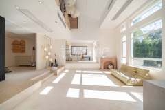 绿城七里香溪 4室2厅5卫 272.69m² 1550万