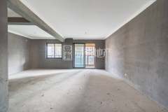 文居学府 3室2厅2卫 98.00m² 165万