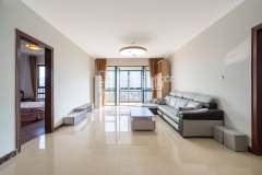 五月香山(公寓住宅) 3室2厅2卫 134.00m² 3300元/月