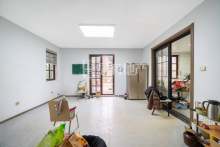 清源上林湖(别墅) 4室2厅3卫 299.00m² 1290万