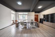 金都富春山居(别墅) 4室2厅3卫 274.57m² 1680万