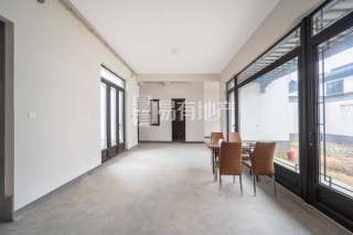 九龙仓雍景山(别墅) 3室2厅3卫 150.00m² 600万