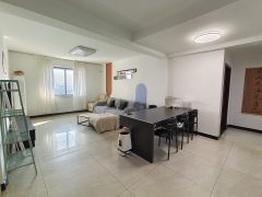 虎山雅苑 3室2厅2卫 136.00m² 2300元/月