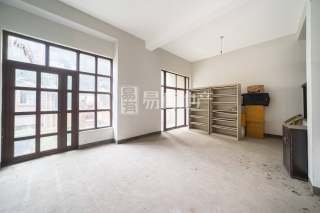 三江鸣翠蓝湾(公寓住宅) 4室2厅2卫 175.14m² 467万