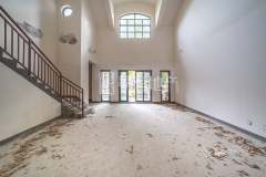 富春泉水湾(别墅) 4室2厅3卫 350.00m² 1080万